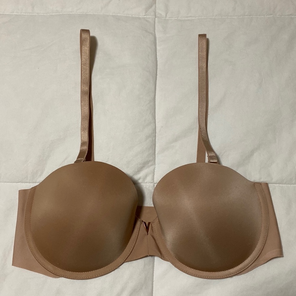 Victoria’s Secret nude multi way bra 36C